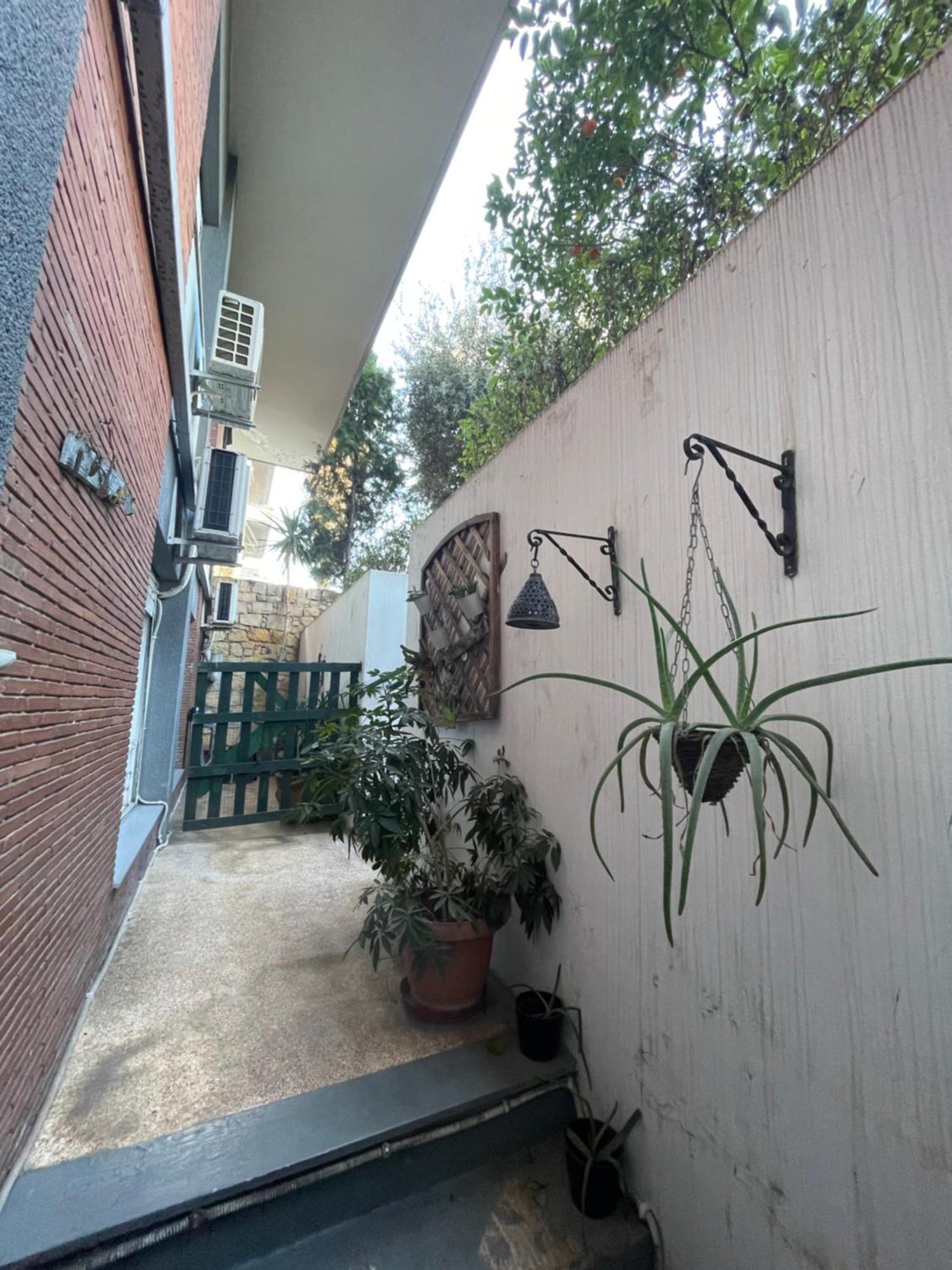 Cozy Apartment Ideally Located City Center And Megaron Moussikis Metro Station Athens Exterior photo